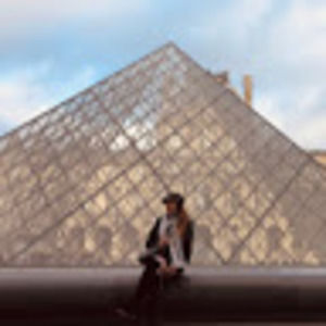 Meet your Posher, Lynda